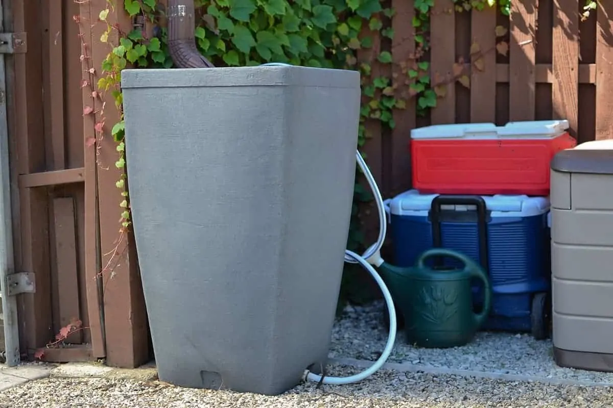 7 Best Rain Barrels for Rainwater Harvesting in 2021 | World Water Reserve